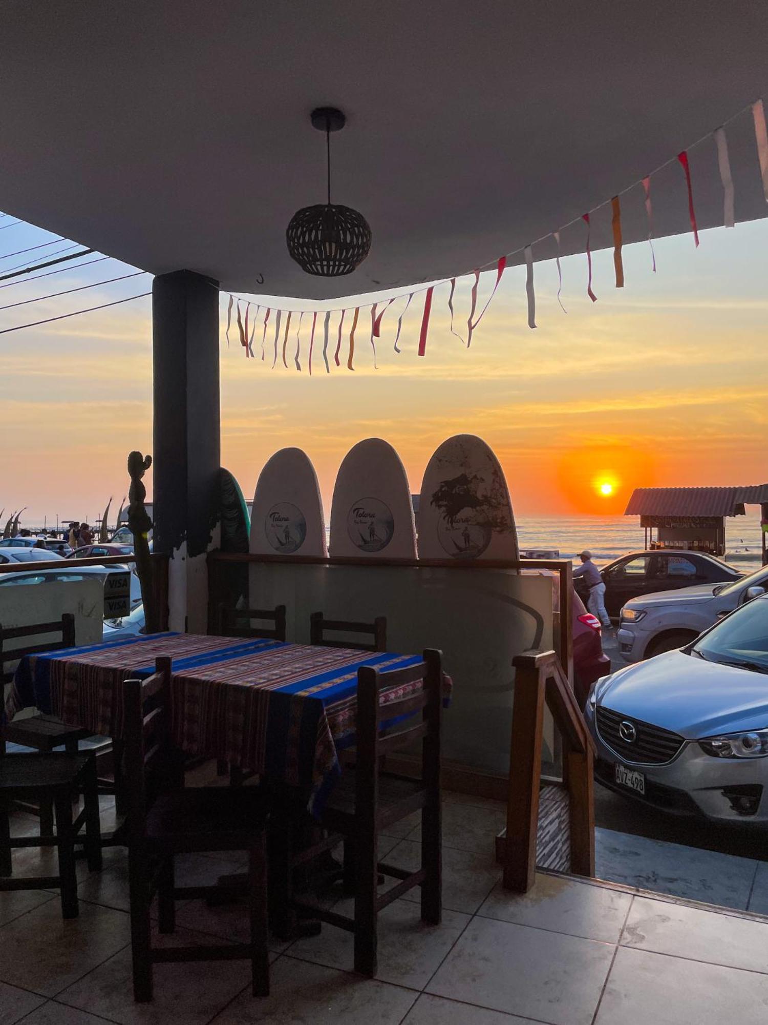 הואנצ'אקו Totora Surf Hostel מראה חיצוני תמונה