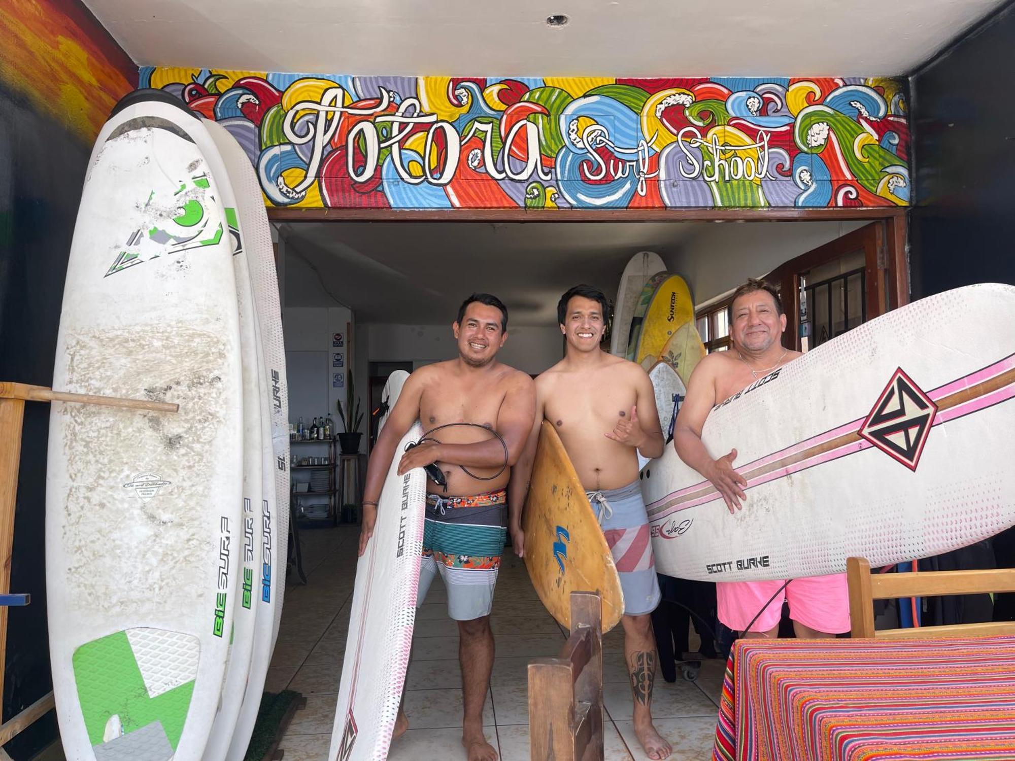 הואנצ'אקו Totora Surf Hostel מראה חיצוני תמונה