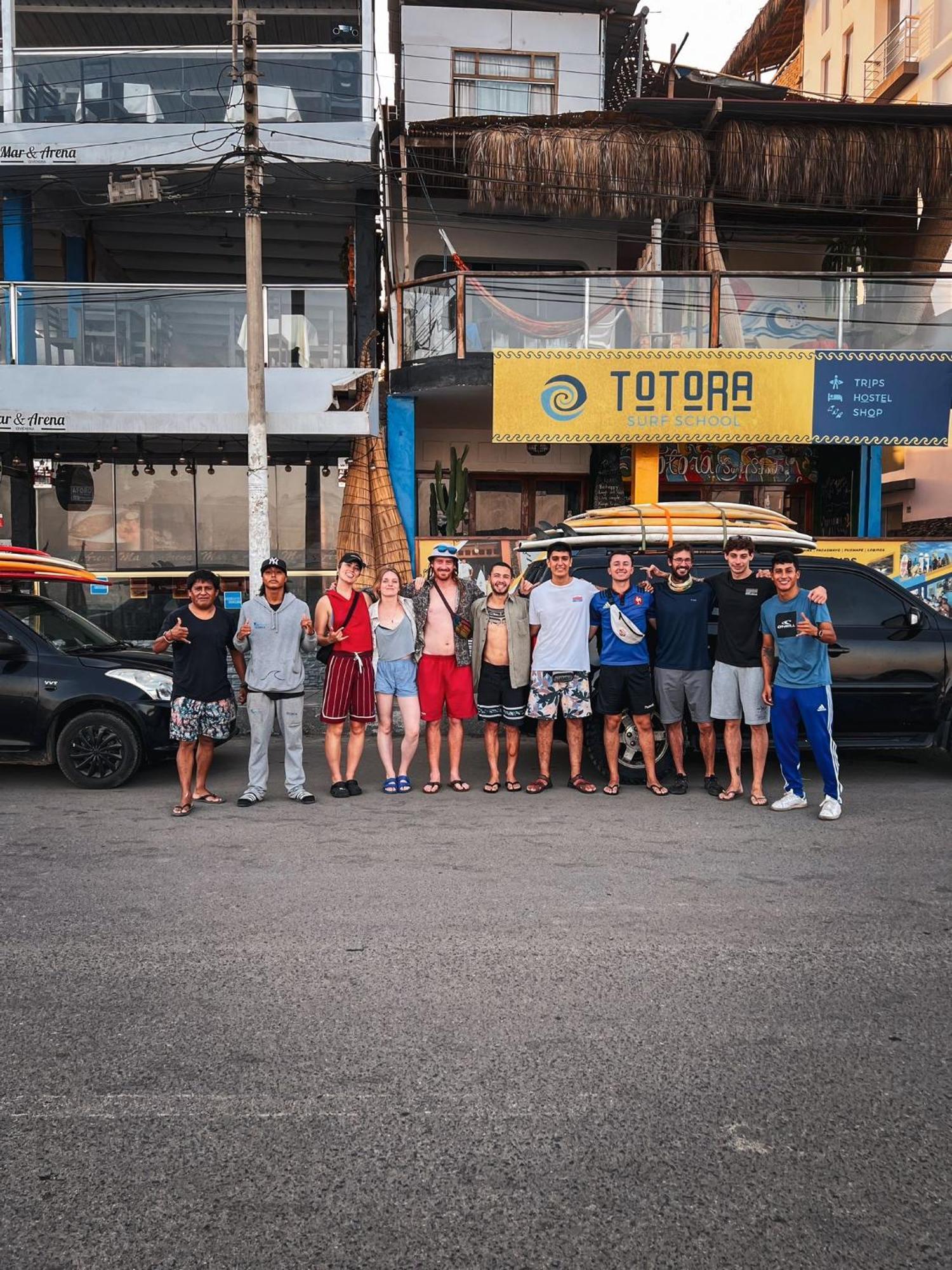 הואנצ'אקו Totora Surf Hostel מראה חיצוני תמונה